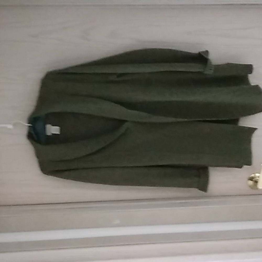 L.L. Bean grn, large, like new